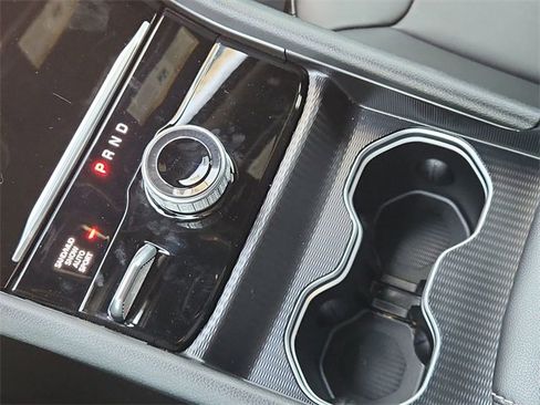 Used 2025 Jeep Grand Cherokee L Limited w/ Black Appearance Package image 16