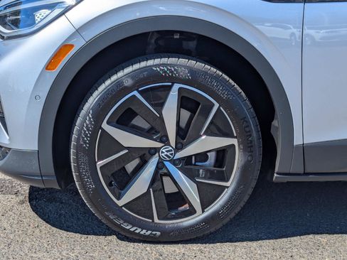 Used 2023 Volkswagen ID.4 Pro S AWD/4WD image 39