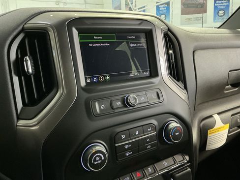 New 2026 Chevrolet Silverado 1500 Custom Trail Boss AWD/4WD image 21