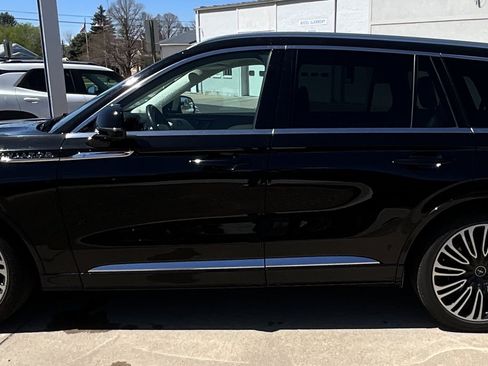 Used 2023 Lincoln Aviator Black Label w/ Dynamic Handling Package AWD/4WD image 8