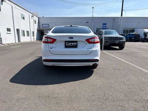Used 2013 Ford Fusion SE FWD image 7