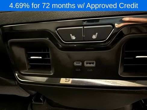 Used 2024 GMC Sierra 1500 AT4 w/ Technology Package image 12