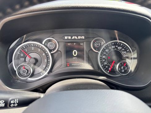 Used 2023 RAM 1500 Big Horn AWD/4WD image 15
