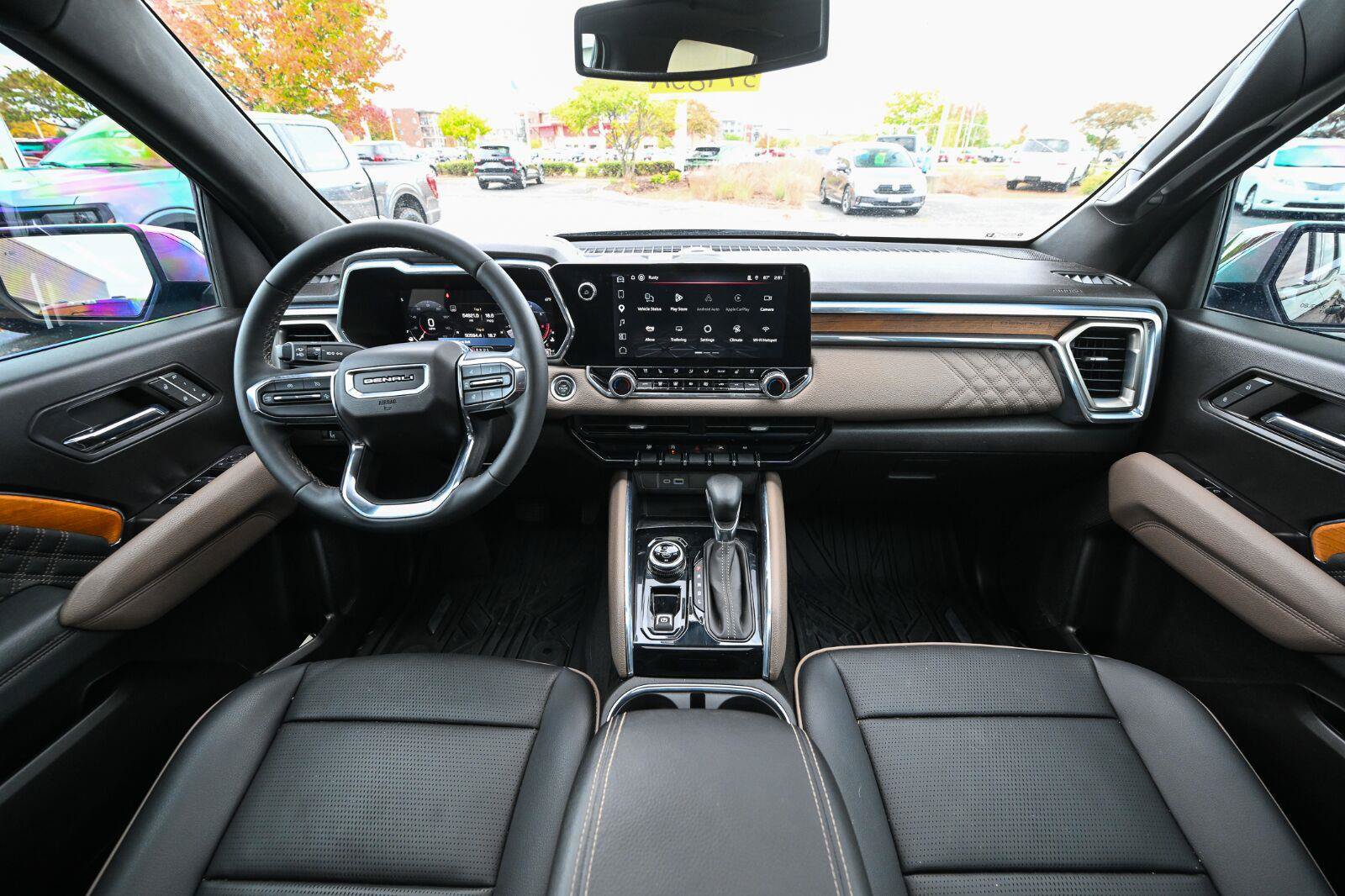 Used 2024 GMC Canyon Denali w/ LPO, Denali Black Edition AWD/4WD image 31