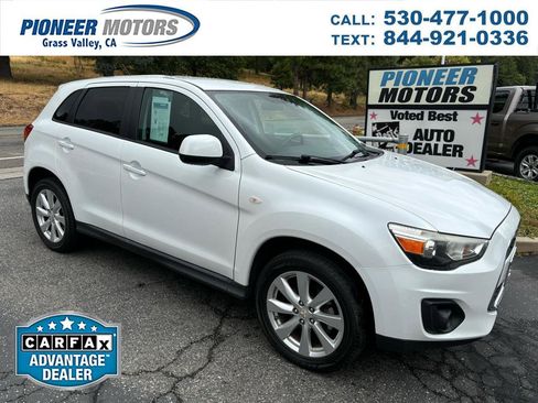 Used 2015 Mitsubishi Outlander Sport ES FWD image 1