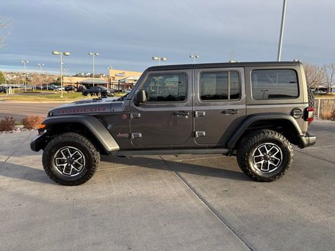 Used 2024 Jeep Wrangler Unlimited Rubicon image 5