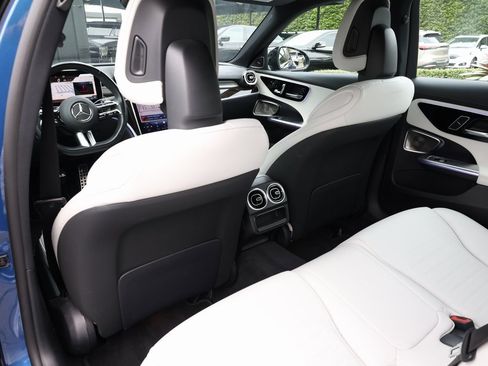 Used 2023 Mercedes-Benz C 300 Sedan image 20