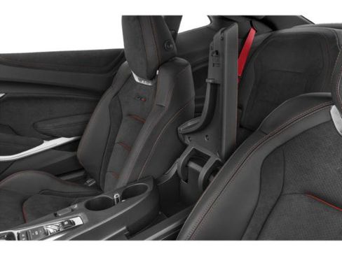 Used 2019 Chevrolet Camaro ZL1 RWD image 17