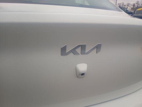 Used 2022 Kia Rio S w/ Technology Package image 8