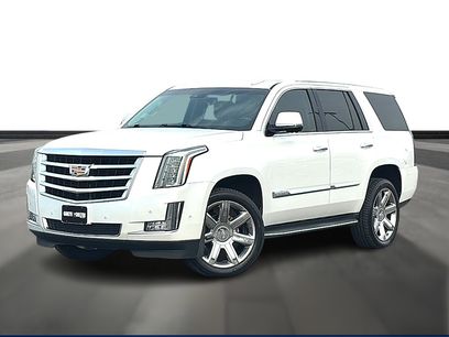 Used 2018 Cadillac Escalade Luxury