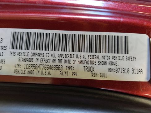 Used 2016 RAM 1500 Laramie w/ Convenience Group image 33