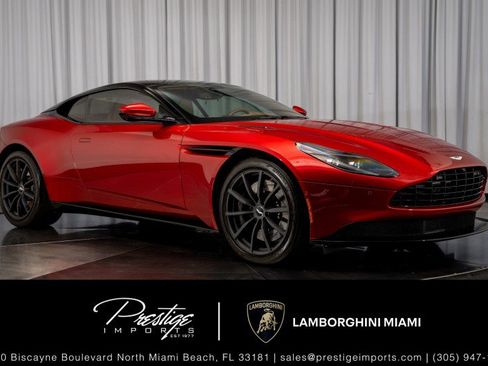 Used 2020 Aston Martin DB11 AMR image 1