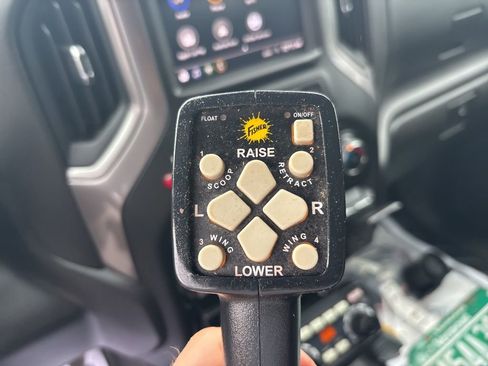 Used 2022 Chevrolet Silverado 3500 W/T w/ WT Convenience Package AWD/4WD image 22