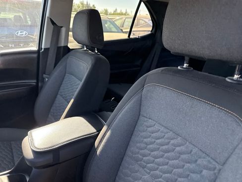 Used 2018 Chevrolet Equinox LT AWD/4WD image 22