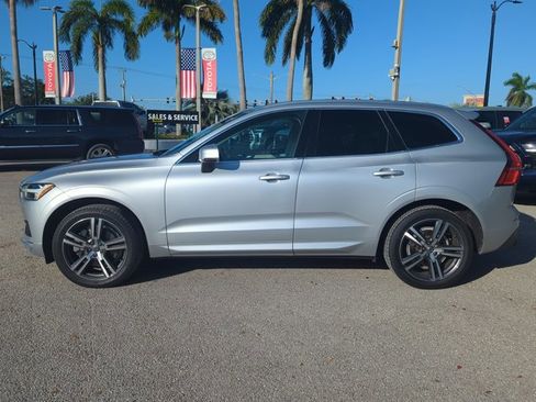 Used 2020 Volvo XC60 T6 Momentum w/ Protection Package Premier AWD/4WD image 5
