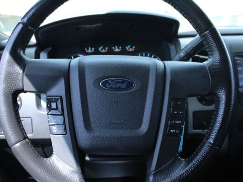 Used 2014 Ford F150 XLT w/ Equipment Group 302A Luxury image 20