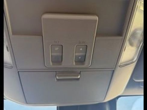 Used 2019 Toyota Tundra Limited w/ Limited Premium Package image 14