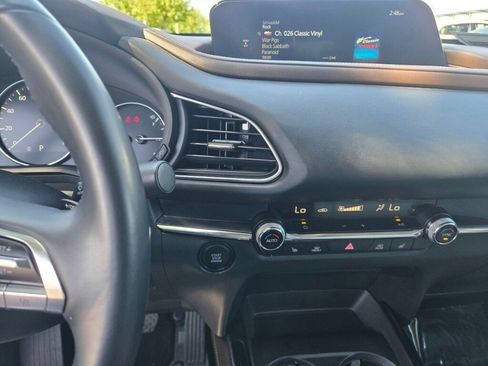 Used 2021 MAZDA CX-30 AWD 2.5 S w/ Premium Package image 14