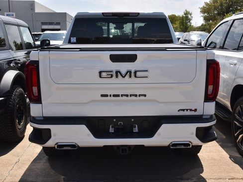 Used 2026 GMC Sierra 1500 AT4 w/ AT4 Premium Package AWD/4WD image 7