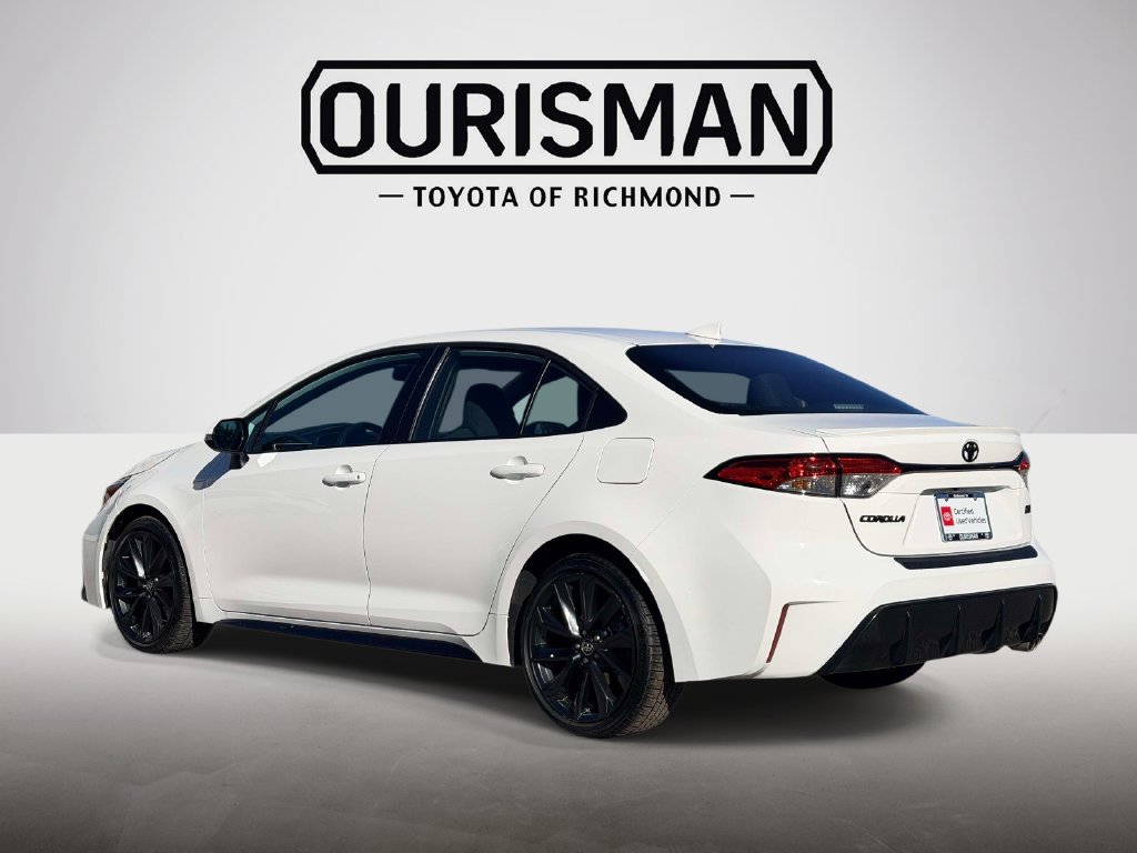 Certified 2025 Toyota Corolla SE w/ SE Premium Package FWD image 23