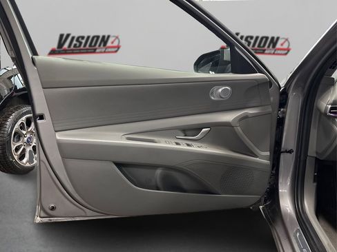 Used 2024 Hyundai Elantra SEL image 22