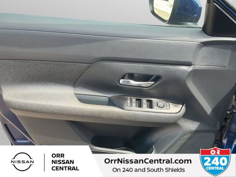 Used 2025 Nissan Kicks SV w/ Illumination Package AWD/4WD image 16
