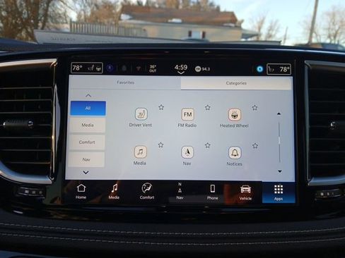 New 2026 Chrysler Pacifica Limited image 20