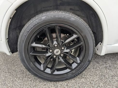 Used 2024 Dodge Durango GT AWD/4WD image 12