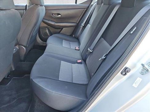 Used 2023 Nissan Sentra SV FWD image 18