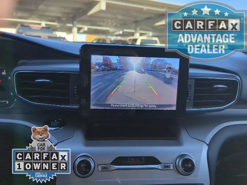 Used 2021 Ford Explorer XLT w/ Equipment Group 202A image 9