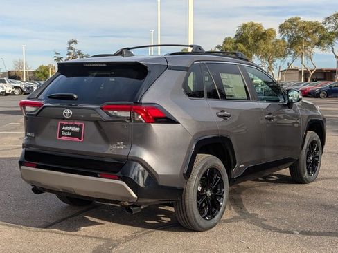 New 2025 Toyota RAV4 SE image 2