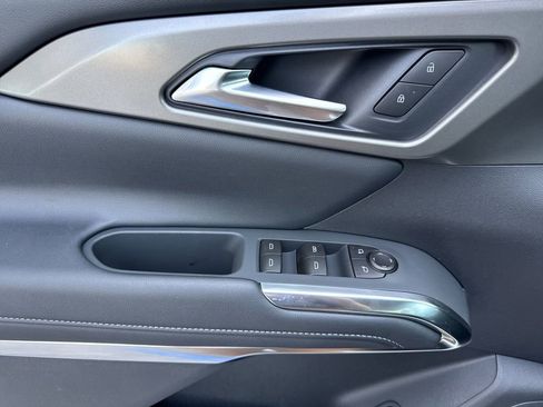 New 2026 Chevrolet Traverse LT w/ Midnight/Sport Edition FWD image 10