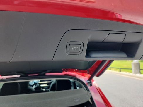 New 2025 Buick Envision Sport Touring image 10