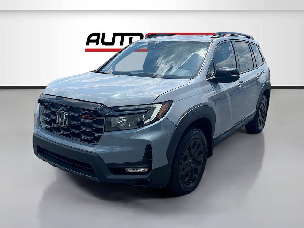 Used 2022 Honda Passport TrailSport image 3