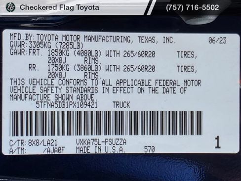 Used 2023 Toyota Tundra Platinum AWD/4WD image 28