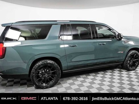 New 2026 GMC Yukon XL AT4 Ultimate AWD/4WD image 29