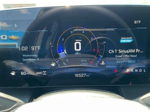 Used 2026 Chevrolet Equinox LT w/ Convenience Package II AWD/4WD image 14