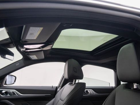 Certified 2025 BMW 430i xDrive w/ Premium Package image 19