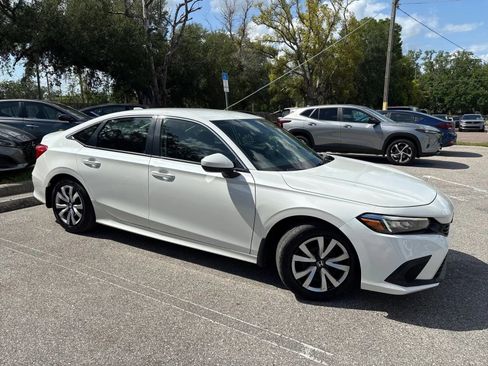 Used 2023 Honda Civic LX image 6
