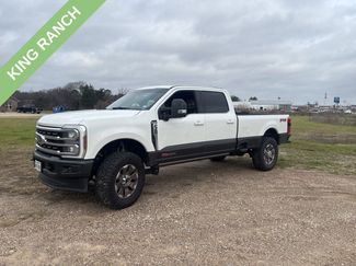 Used 2025 Ford F350 King Ranch w/ FX4 Off-Road Package video 1