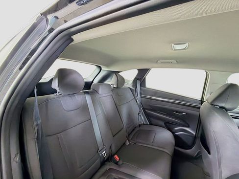 Used 2023 Hyundai Tucson SE image 24