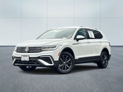 Certified 2023 Volkswagen Tiguan SE