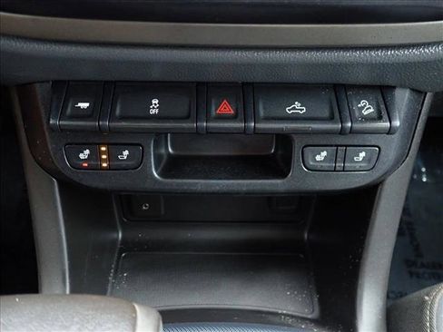 Used 2016 Chevrolet Colorado Z71 RWD image 19