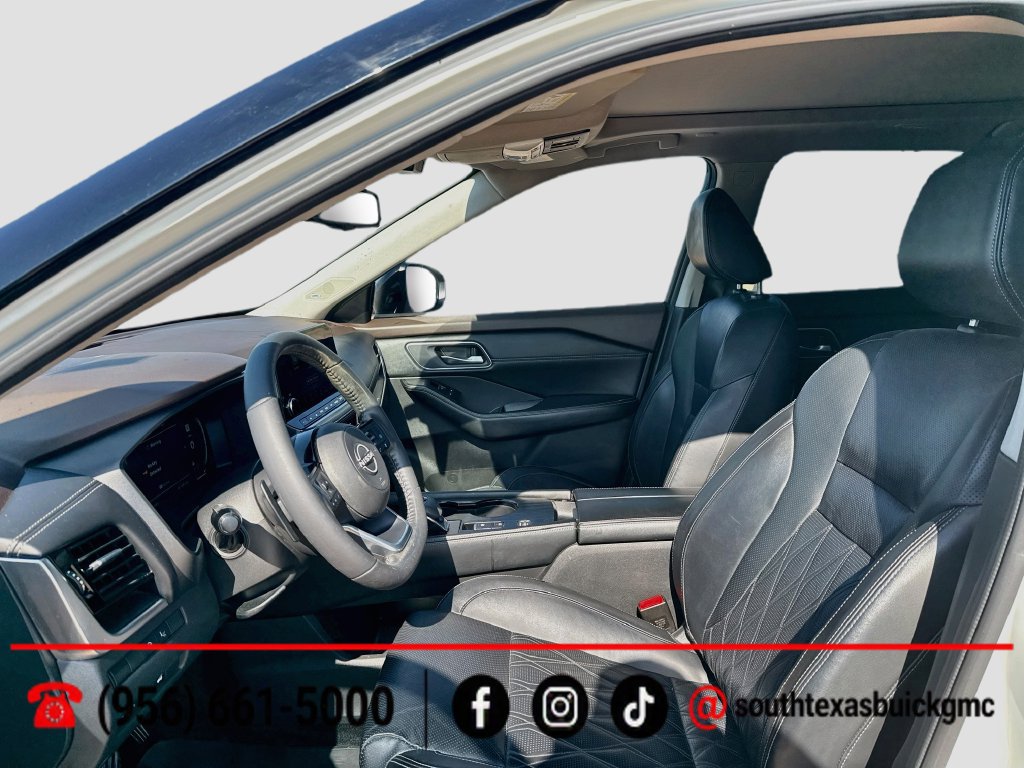 Used 2023 Nissan Rogue Platinum w/ Platinum Premium Package FWD image 11