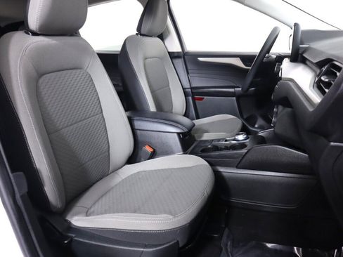Used 2022 Ford Escape SE image 38