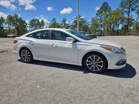 Used 2017 Hyundai Azera image 2