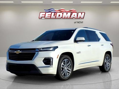 Used 2024 Chevrolet Traverse High Country w/ LPO, Floor Liner Package FWD image 1
