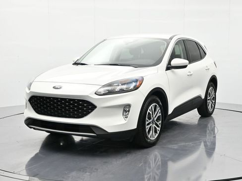 Used 2022 Ford Escape SEL w/ Technology Package FWD image 1