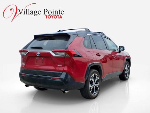 Used 2021 Toyota RAV4 XSE w/ Premium Package AWD/4WD image 4