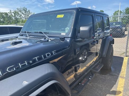 Used 2022 Jeep Wrangler Unlimited Sport AWD/4WD image 10